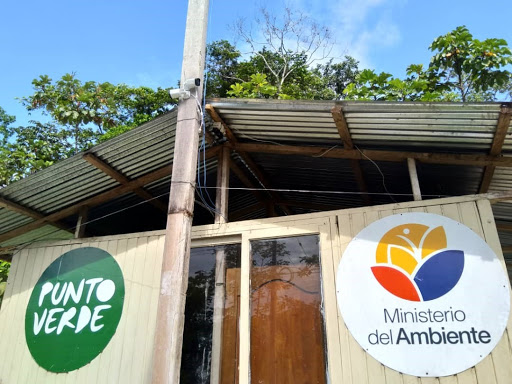Kit de cámara WiFi de Uniview presente en proyecto de selva oriental en Ecuador
